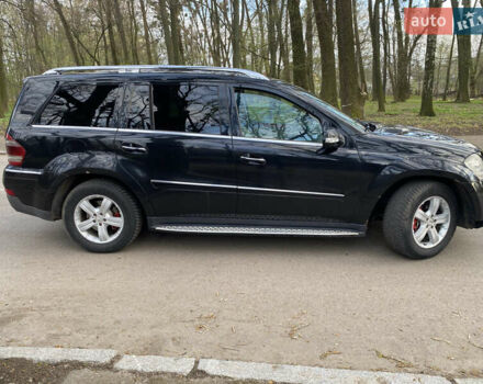 Чорний Мерседес ГЛ-Клас, об'ємом двигуна 2.99 л та пробігом 335 тис. км за 12000 $, фото 15 на Automoto.ua