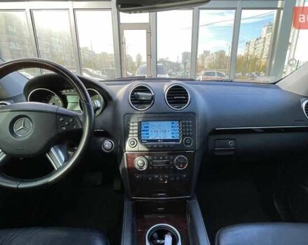Черный Мерседес ГЛ-класс, объемом двигателя 4.66 л и пробегом 152 тыс. км за 11490 $, фото 26 на Automoto.ua