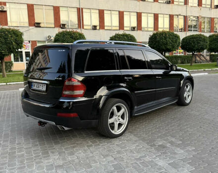 Черный Мерседес ГЛ-класс, объемом двигателя 4.7 л и пробегом 300 тыс. км за 8900 $, фото 14 на Automoto.ua