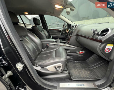 Черный Мерседес ГЛ-класс, объемом двигателя 4.66 л и пробегом 427 тыс. км за 10999 $, фото 24 на Automoto.ua