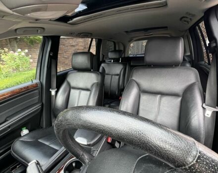 Черный Мерседес ГЛ-класс, объемом двигателя 4.7 л и пробегом 605 тыс. км за 13000 $, фото 18 на Automoto.ua