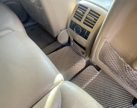 Черный Мерседес ГЛ-класс, объемом двигателя 4.66 л и пробегом 288 тыс. км за 10000 $, фото 9 на Automoto.ua