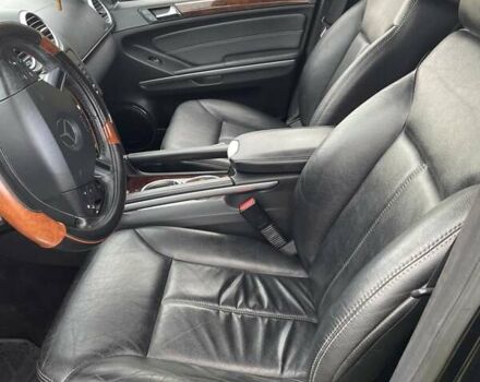 Черный Мерседес ГЛ-класс, объемом двигателя 4.66 л и пробегом 286 тыс. км за 14500 $, фото 18 на Automoto.ua