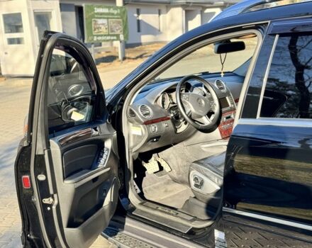 Черный Мерседес ГЛ-класс, объемом двигателя 5.5 л и пробегом 230 тыс. км за 12500 $, фото 7 на Automoto.ua