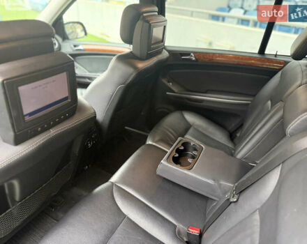 Чорний Мерседес ГЛ-Клас, об'ємом двигуна 4.66 л та пробігом 160 тис. км за 8900 $, фото 34 на Automoto.ua