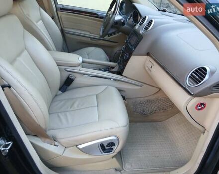 Черный Мерседес ГЛ-класс, объемом двигателя 4.66 л и пробегом 145 тыс. км за 14999 $, фото 7 на Automoto.ua