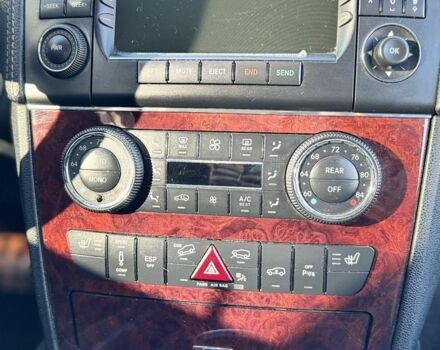 Черный Мерседес ГЛ-класс, объемом двигателя 5.5 л и пробегом 230 тыс. км за 12500 $, фото 16 на Automoto.ua