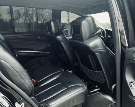 Черный Мерседес ГЛ-класс, объемом двигателя 5.5 л и пробегом 240 тыс. км за 14999 $, фото 8 на Automoto.ua