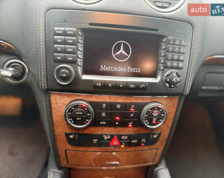 Чорний Мерседес ГЛ-Клас, об'ємом двигуна 4.66 л та пробігом 160 тис. км за 8900 $, фото 32 на Automoto.ua