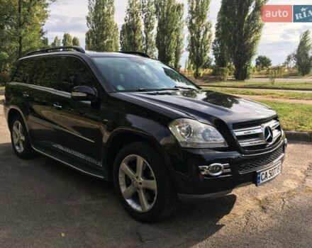 Чорний Мерседес ГЛ-Клас, об'ємом двигуна 5.46 л та пробігом 203 тис. км за 14000 $, фото 1 на Automoto.ua