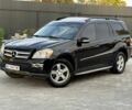 Черный Мерседес ГЛ-класс, объемом двигателя 4.7 л и пробегом 300 тыс. км за 7699 $, фото 1 на Automoto.ua