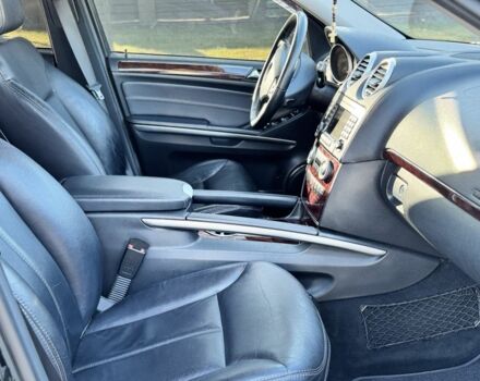 Черный Мерседес ГЛ-класс, объемом двигателя 5.5 л и пробегом 230 тыс. км за 12500 $, фото 9 на Automoto.ua