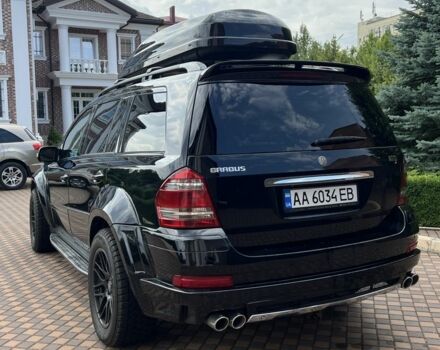 Черный Мерседес ГЛ-класс, объемом двигателя 4.7 л и пробегом 605 тыс. км за 13000 $, фото 5 на Automoto.ua