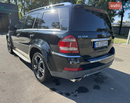 Черный Мерседес ГЛ-класс, объемом двигателя 5.46 л и пробегом 235 тыс. км за 12900 $, фото 13 на Automoto.ua