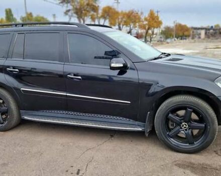 Мерседес ГЛ-Клас 2007 у Одесі на Automoto.ua Чорний Мерседес ГЛ-Клас, об'ємом двигуна 4.66 л та пробігом 290 тис. км за 14500 $, фото 2 на Automoto.ua