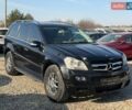 Черный Мерседес ГЛ-класс, объемом двигателя 5.46 л и пробегом 245 тыс. км за 11500 $, фото 1 на Automoto.ua