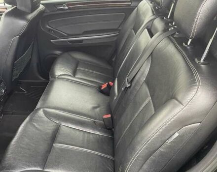 Черный Мерседес ГЛ-класс, объемом двигателя 4.66 л и пробегом 286 тыс. км за 14500 $, фото 21 на Automoto.ua