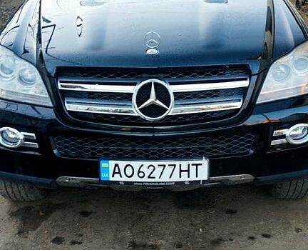 Черный Мерседес ГЛ-класс, объемом двигателя 3 л и пробегом 320 тыс. км за 14750 $, фото 12 на Automoto.ua