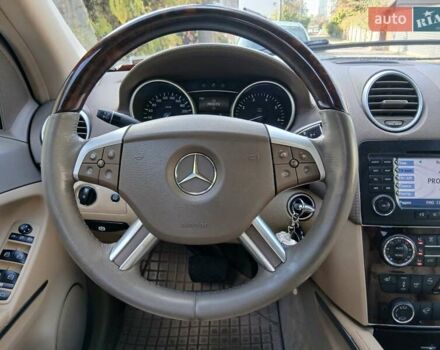 Черный Мерседес ГЛ-класс, объемом двигателя 4.66 л и пробегом 145 тыс. км за 14999 $, фото 2 на Automoto.ua