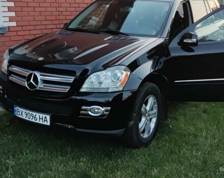 Черный Мерседес ГЛ-класс, объемом двигателя 4.7 л и пробегом 490 тыс. км за 12800 $, фото 8 на Automoto.ua
