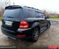 Черный Мерседес ГЛ-класс, объемом двигателя 4.7 л и пробегом 233 тыс. км за 11000 $, фото 2 на Automoto.ua