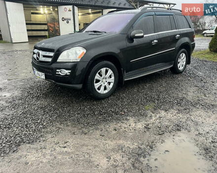 Черный Мерседес ГЛ-класс, объемом двигателя 3 л и пробегом 270 тыс. км за 14500 $, фото 2 на Automoto.ua