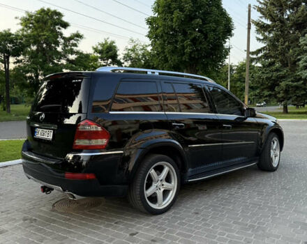 Черный Мерседес ГЛ-класс, объемом двигателя 4.7 л и пробегом 300 тыс. км за 8900 $, фото 11 на Automoto.ua