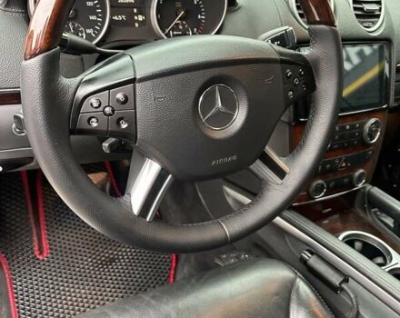 Чорний Мерседес ГЛ-Клас, об'ємом двигуна 4.66 л та пробігом 262 тис. км за 9800 $, фото 4 на Automoto.ua