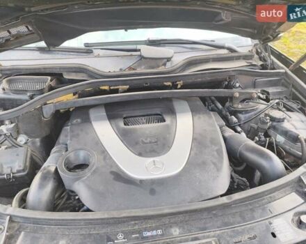 Чорний Мерседес ГЛ-Клас, об'ємом двигуна 4.66 л та пробігом 184 тис. км за 7500 $, фото 11 на Automoto.ua