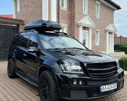 Черный Мерседес ГЛ-класс, объемом двигателя 4.7 л и пробегом 605 тыс. км за 13000 $, фото 3 на Automoto.ua