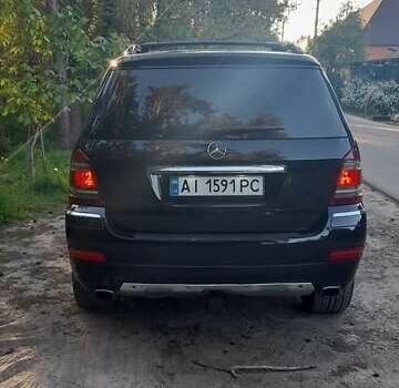 Чорний Мерседес ГЛ-Клас, об'ємом двигуна 4.7 л та пробігом 327 тис. км за 14200 $, фото 10 на Automoto.ua