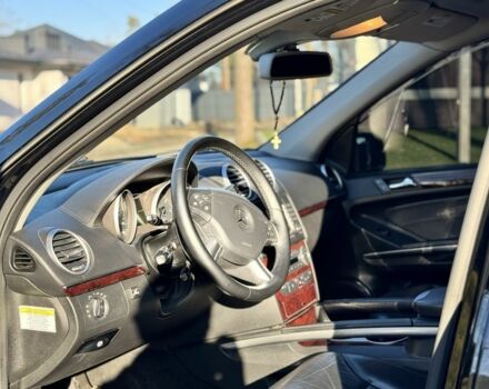 Черный Мерседес ГЛ-класс, объемом двигателя 5.5 л и пробегом 230 тыс. км за 12500 $, фото 6 на Automoto.ua