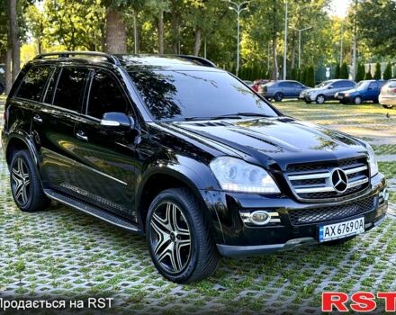 Чорний Мерседес ГЛ-Клас, об'ємом двигуна 4.7 л та пробігом 297 тис. км за 10000 $, фото 1 на Automoto.ua