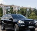 Чорний Мерседес ГЛ-Клас, об'ємом двигуна 5.46 л та пробігом 430 тис. км за 12000 $, фото 1 на Automoto.ua