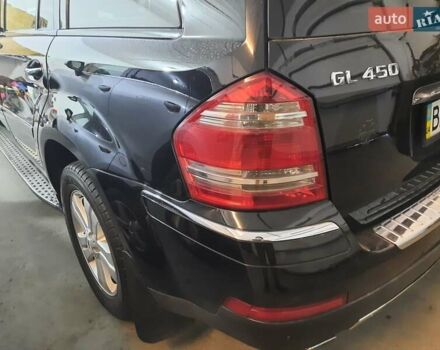Черный Мерседес ГЛ-класс, объемом двигателя 4.66 л и пробегом 145 тыс. км за 14999 $, фото 12 на Automoto.ua
