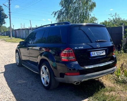 Чорний Мерседес ГЛ-Клас, об'ємом двигуна 4.7 л та пробігом 363 тис. км за 10500 $, фото 1 на Automoto.ua