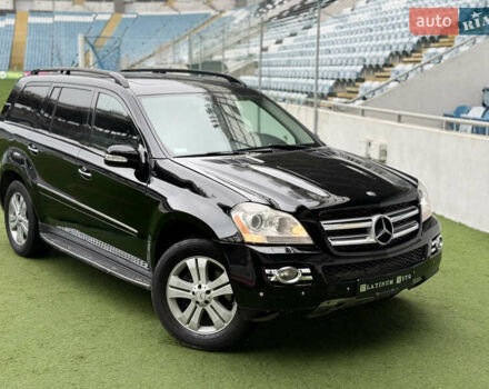 Чорний Мерседес ГЛ-Клас, об'ємом двигуна 4.66 л та пробігом 160 тис. км за 8900 $, фото 2 на Automoto.ua