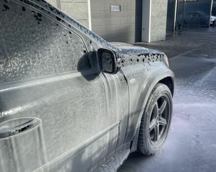 Черный Мерседес ГЛ-класс, объемом двигателя 5.5 л и пробегом 245 тыс. км за 17000 $, фото 2 на Automoto.ua