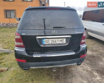 Чорний Мерседес ГЛ-Клас, об'ємом двигуна 4.66 л та пробігом 184 тис. км за 7500 $, фото 3 на Automoto.ua