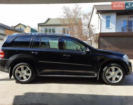 Черный Мерседес ГЛ-класс, объемом двигателя 4.66 л и пробегом 145 тыс. км за 14999 $, фото 1 на Automoto.ua
