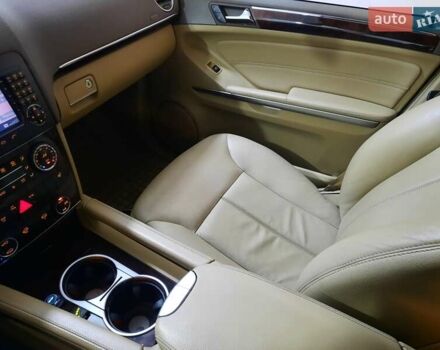 Чорний Мерседес ГЛ-Клас, об'ємом двигуна 4.7 л та пробігом 141 тис. км за 14999 $, фото 12 на Automoto.ua