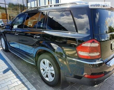 Чорний Мерседес ГЛ-Клас, об'ємом двигуна 4.7 л та пробігом 141 тис. км за 14999 $, фото 4 на Automoto.ua