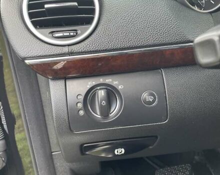 Черный Мерседес ГЛ-класс, объемом двигателя 4.66 л и пробегом 286 тыс. км за 14500 $, фото 16 на Automoto.ua