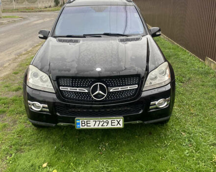 Чорний Мерседес ГЛ-Клас, об'ємом двигуна 4.66 л та пробігом 290 тис. км за 11000 $, фото 9 на Automoto.ua