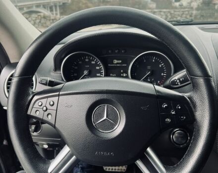 Черный Мерседес ГЛ-класс, объемом двигателя 5.5 л и пробегом 240 тыс. км за 14999 $, фото 11 на Automoto.ua