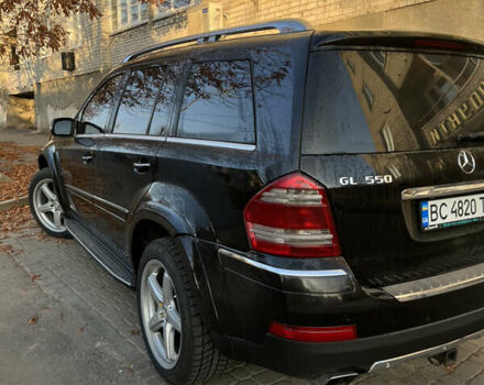 Черный Мерседес ГЛ-класс, объемом двигателя 5.46 л и пробегом 210 тыс. км за 15300 $, фото 3 на Automoto.ua