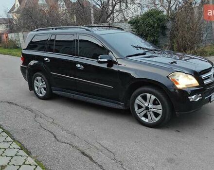 Чорний Мерседес ГЛ-Клас, об'ємом двигуна 4.66 л та пробігом 318 тис. км за 8900 $, фото 6 на Automoto.ua