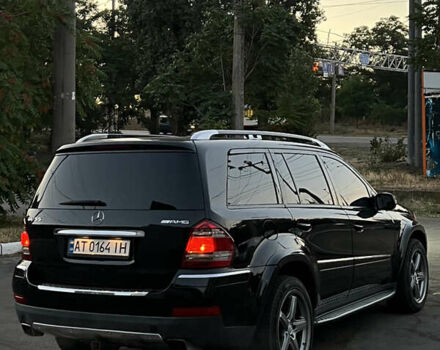 Чорний Мерседес ГЛ-Клас, об'ємом двигуна 5.5 л та пробігом 300 тис. км за 12000 $, фото 6 на Automoto.ua