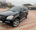 Черный Мерседес ГЛ-класс, объемом двигателя 5.5 л и пробегом 330 тыс. км за 12950 $, фото 1 на Automoto.ua