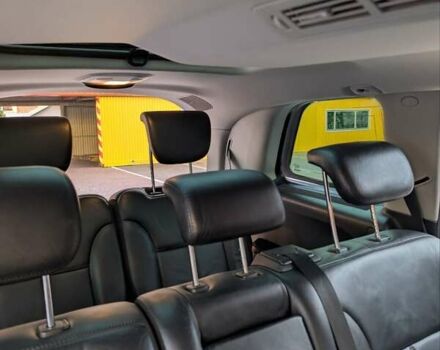 Черный Мерседес ГЛ-класс, объемом двигателя 5.46 л и пробегом 298 тыс. км за 15000 $, фото 10 на Automoto.ua